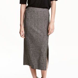 H&M Dark Grey/Glittery Ribbed Skirt